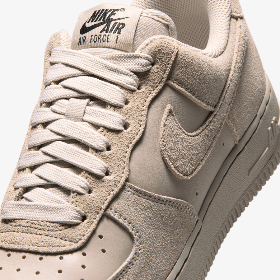 NIKE Спортни обувки WMNS AIR FORCE 1 '07 