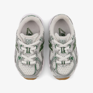 NEW BALANCE Спортни обувки 740 Bungee 