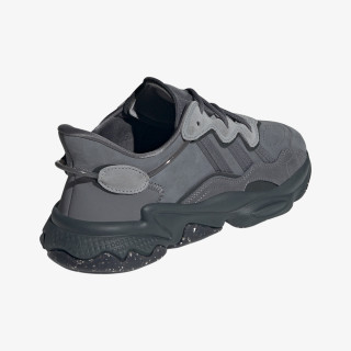 adidas Спортни обувки OZWEEGO 