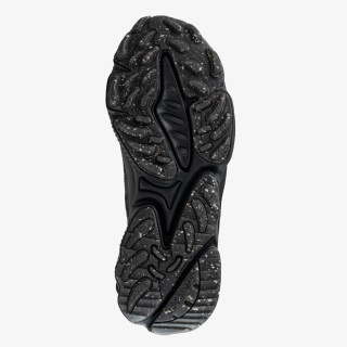 adidas Спортни обувки OZWEEGO TR 