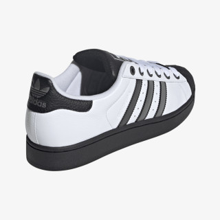 adidas Спортни обувки Superstar II 