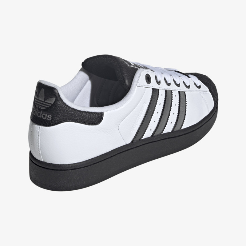 adidas Спортни обувки Superstar II 
