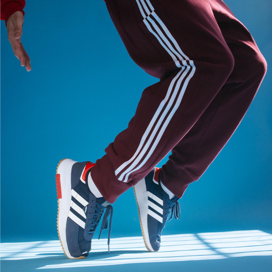 adidas Спортни обувки Retropy F2 