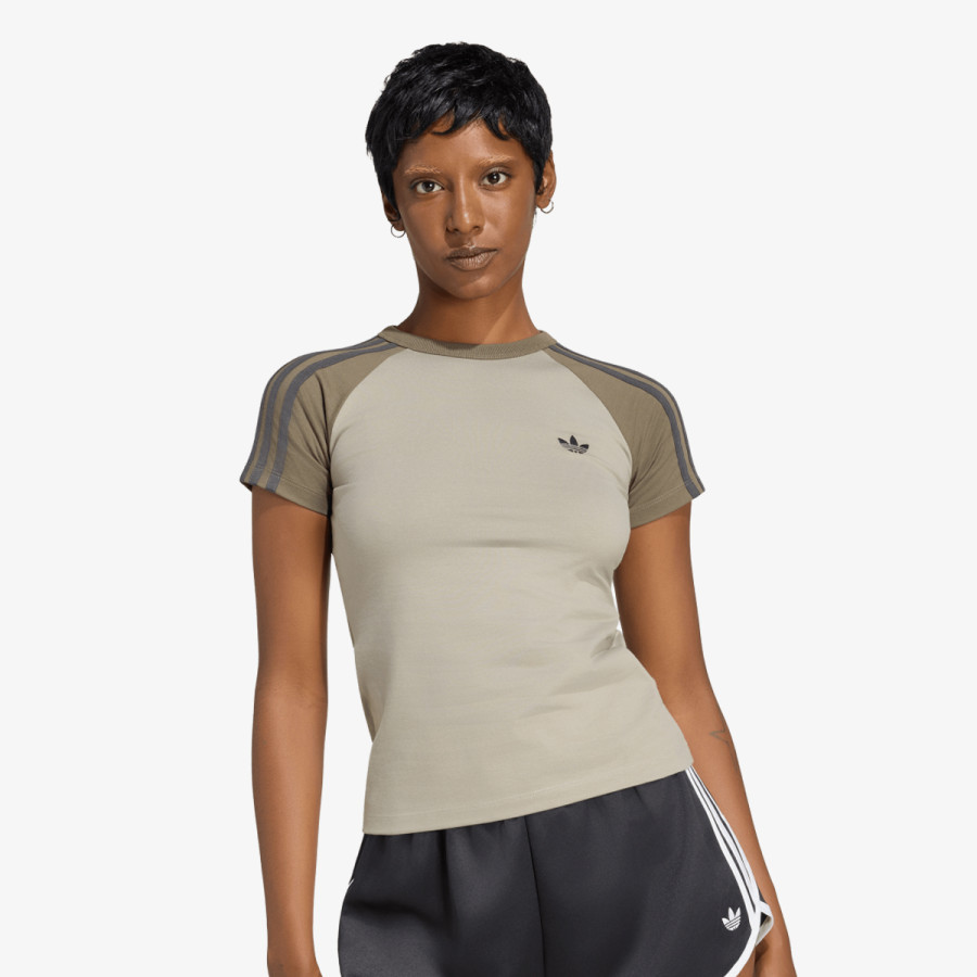 adidas Тенискa SST 