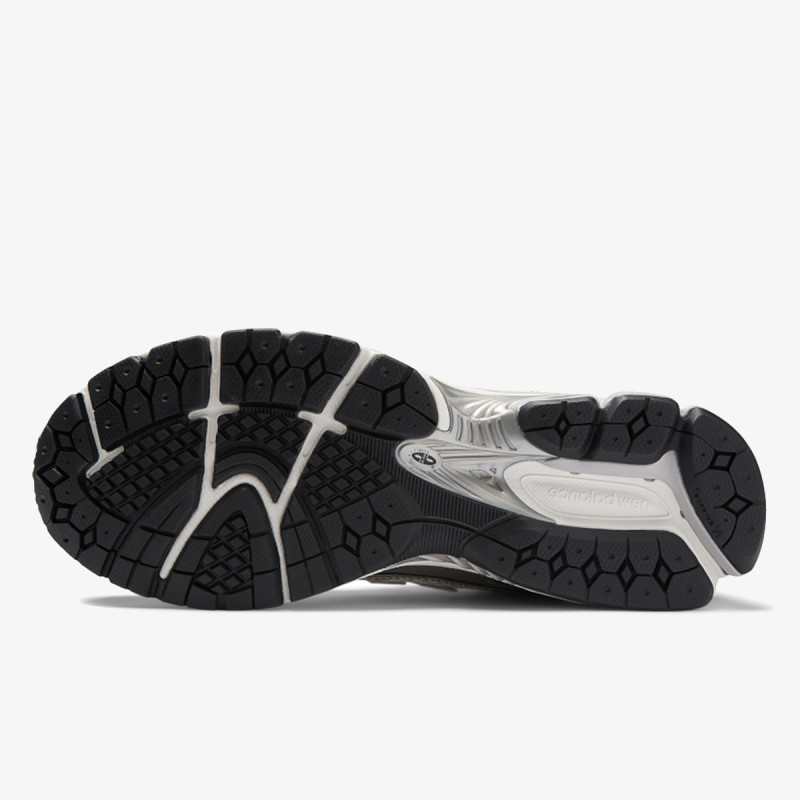 NEW BALANCE Спортни обувки 1906 