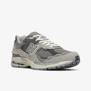 NEW BALANCE Спортни обувки 2002 