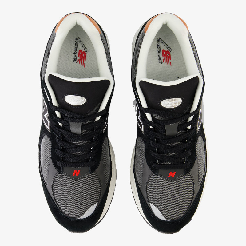 NEW BALANCE Спортни обувки 2000R 