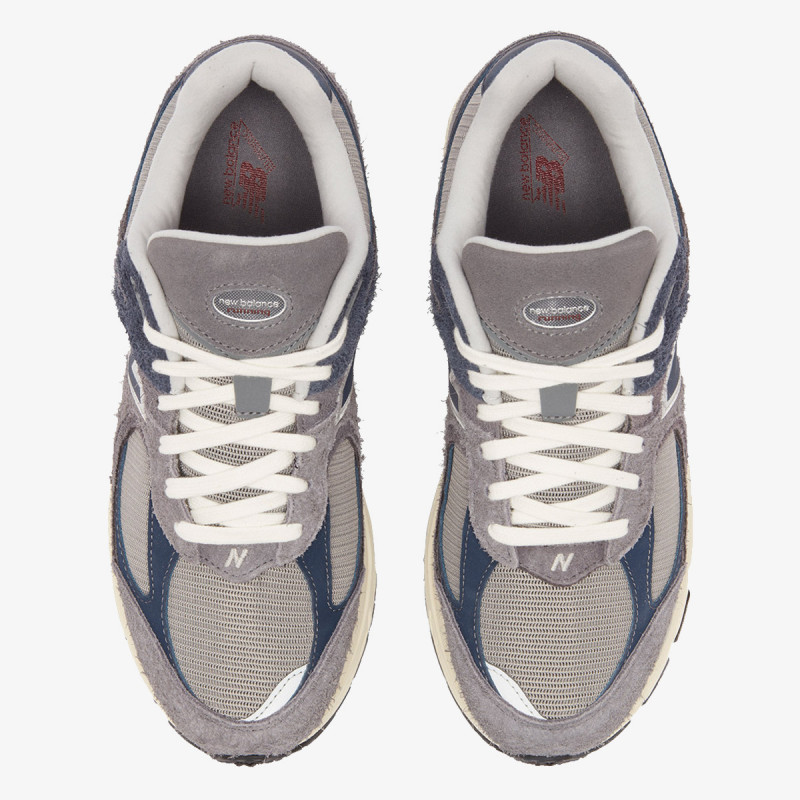 NEW BALANCE Спортни обувки 2002R 