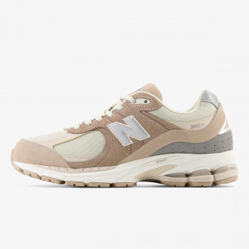 NEW BALANCE Спортни обувки NEW BALANCE - 2002 