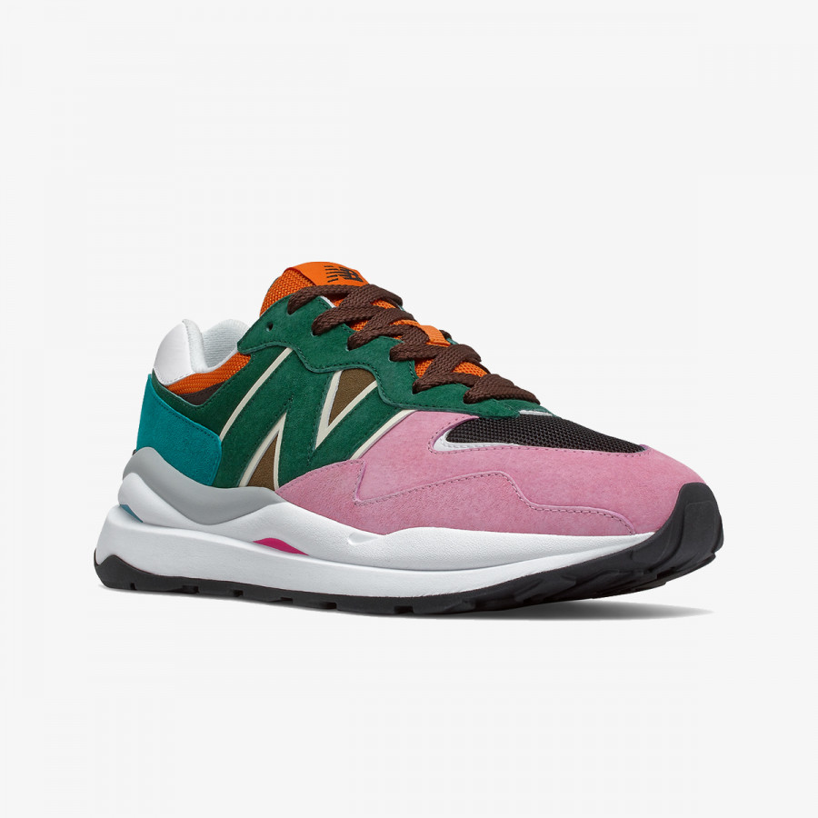 NEW BALANCE Спортни обувки 5740 