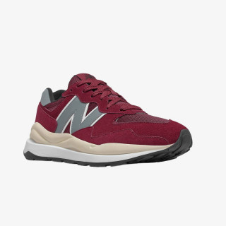 NEW BALANCE Спортни обувки 5740 