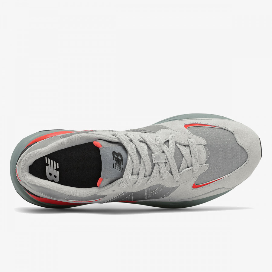 NEW BALANCE Спортни обувки 5740 