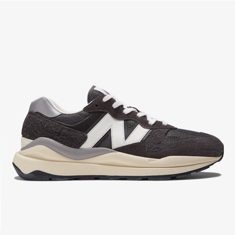 NEW BALANCE Спортни обувки M 5740 
