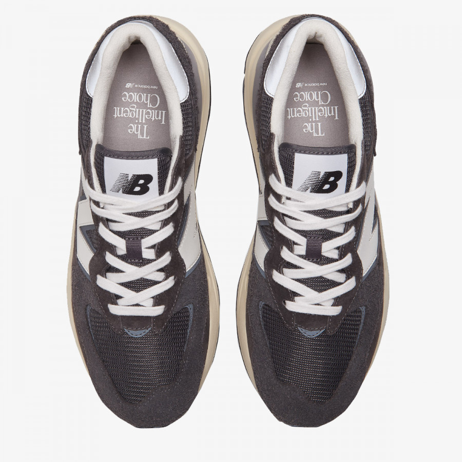 NEW BALANCE Спортни обувки M 5740 