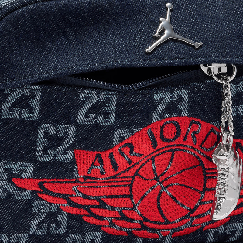 JORDAN Малка чанта JAM MONOGRAM CAMERA BAG 