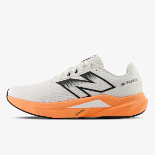 NEW BALANCE Спортни обувки M FC PROPEL 