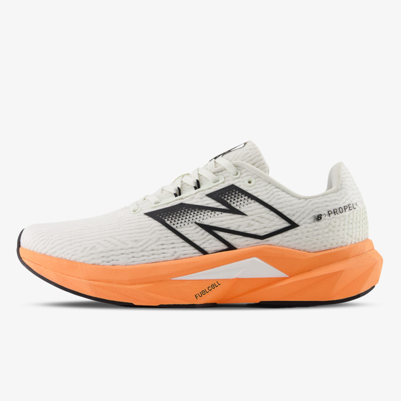 NEW BALANCE Спортни обувки M FC PROPEL 
