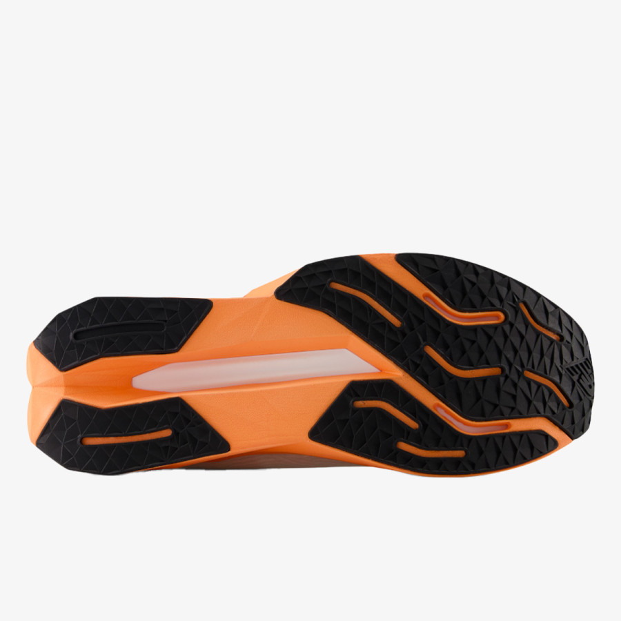 NEW BALANCE Спортни обувки M FC PROPEL 