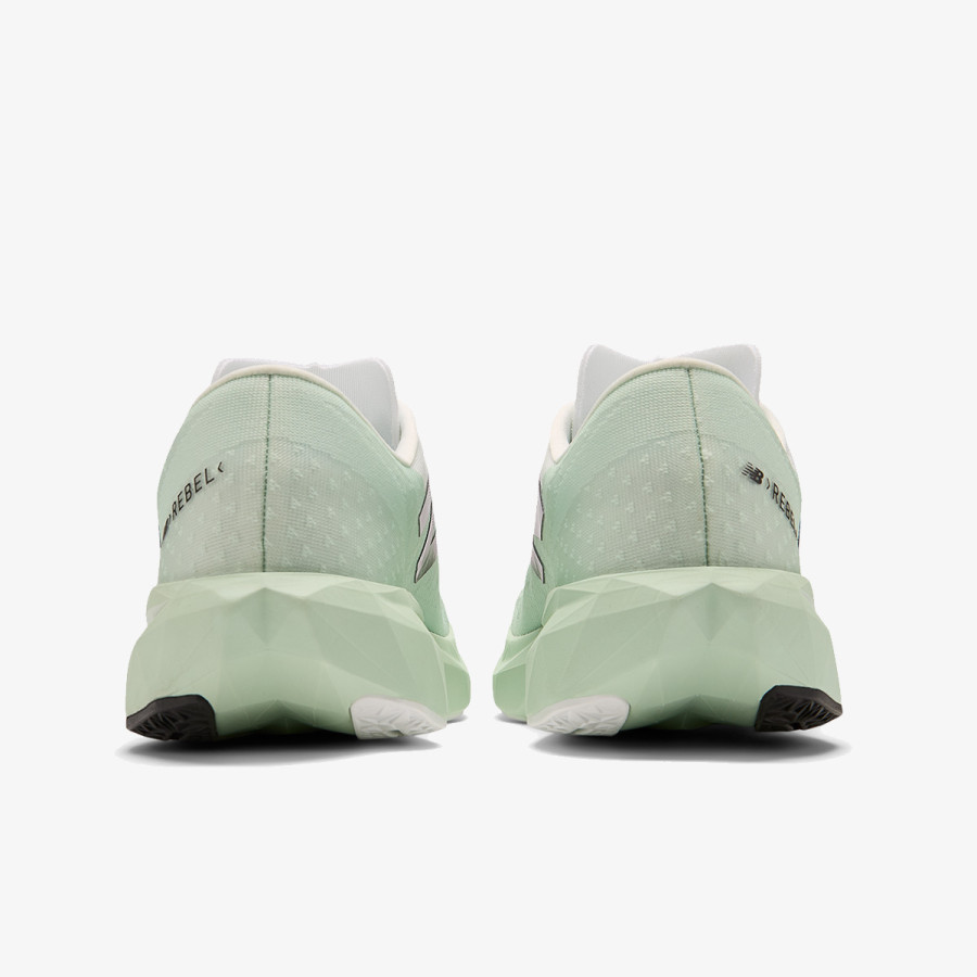 NEW BALANCE Спортни обувки M FC REBEL 