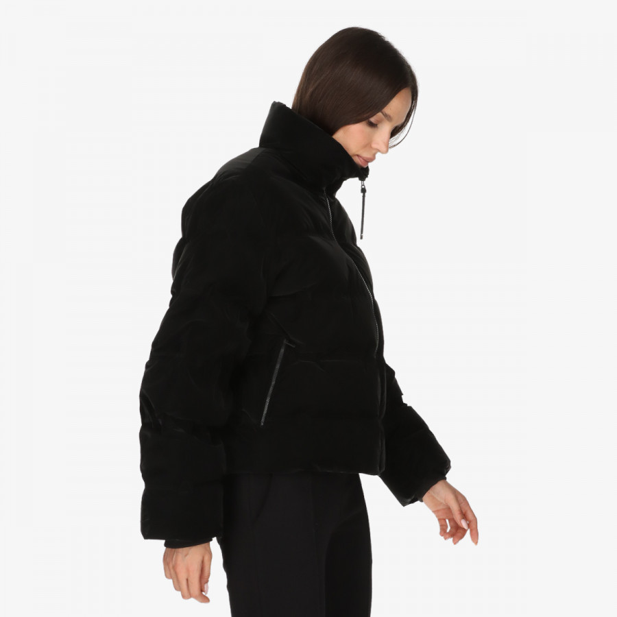 MONT Яке BAYLEE 