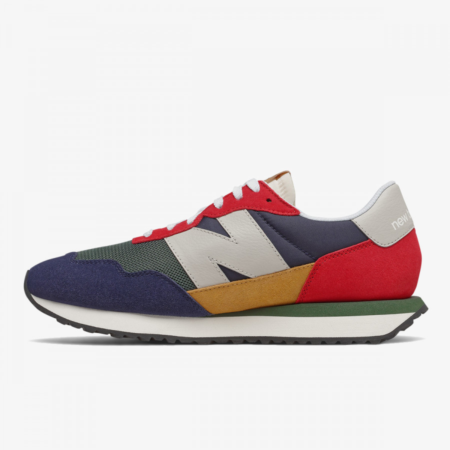 NEW BALANCE Спортни обувки M237 