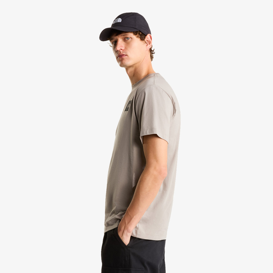 THE NORTH FACE Тенискa M EVOLUTION BOX HALF DOME REGULAR SHORT 