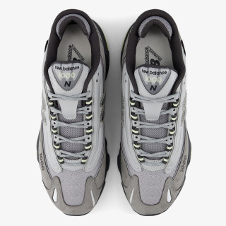 NEW BALANCE Спортни обувки 1000 