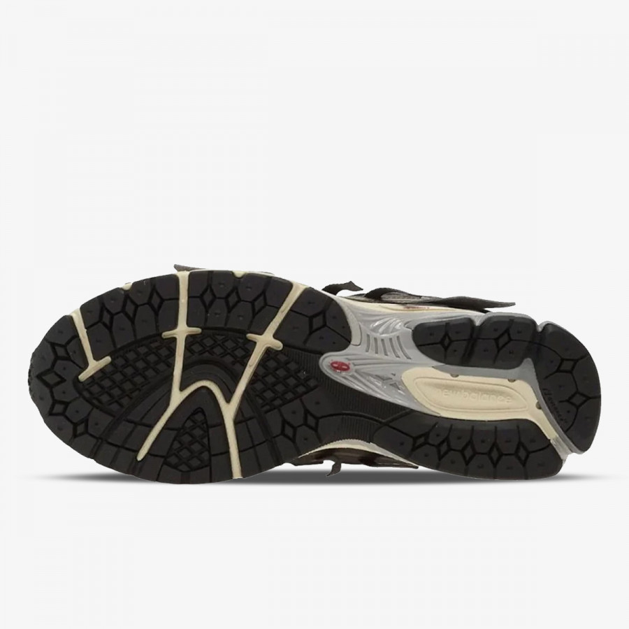 NEW BALANCE Спортни обувки 1906 