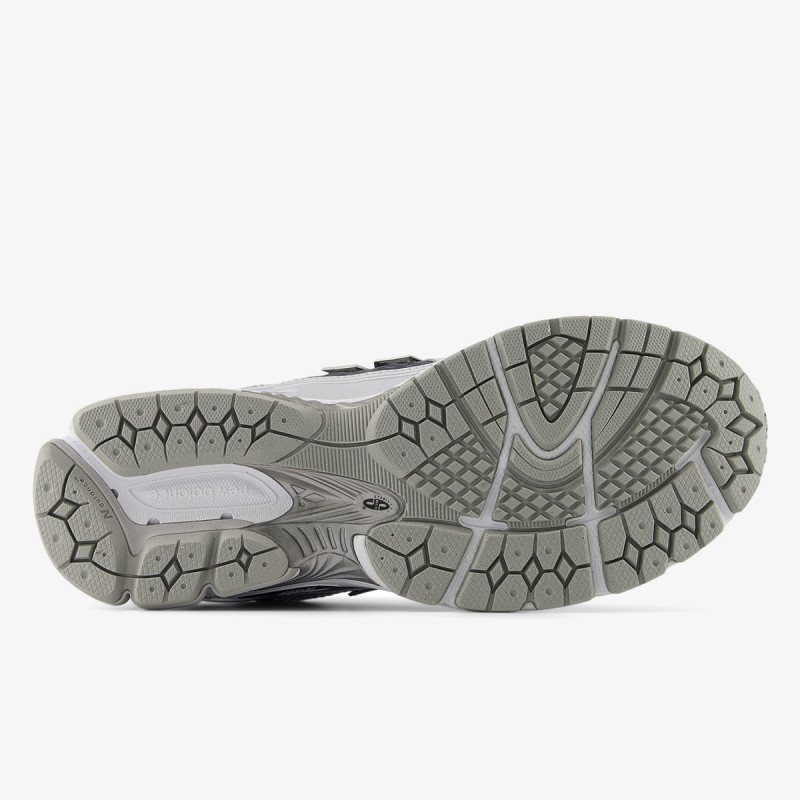 NEW BALANCE Спортни обувки 1906 