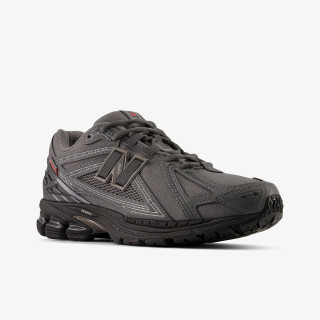 NEW BALANCE Спортни обувки 1906 