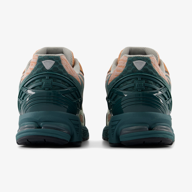 NEW BALANCE Спортни обувки 1906W 