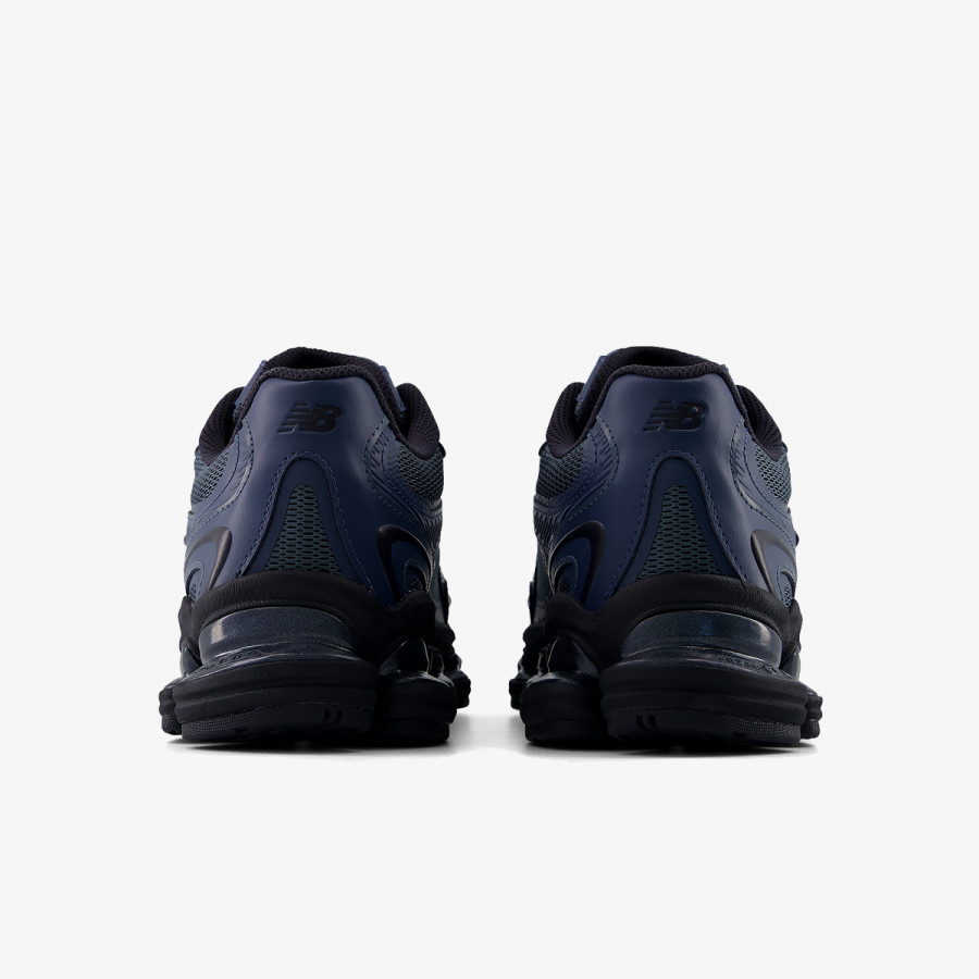 NEW BALANCE Спортни обувки 2000 