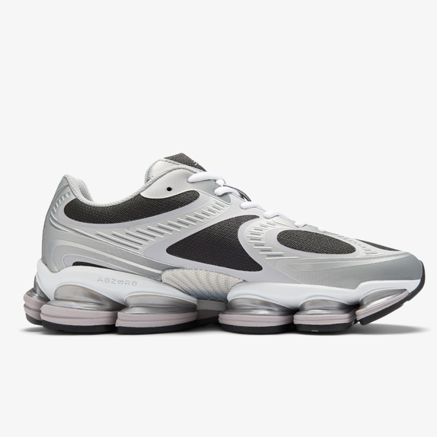 NEW BALANCE Спортни обувки 2000 