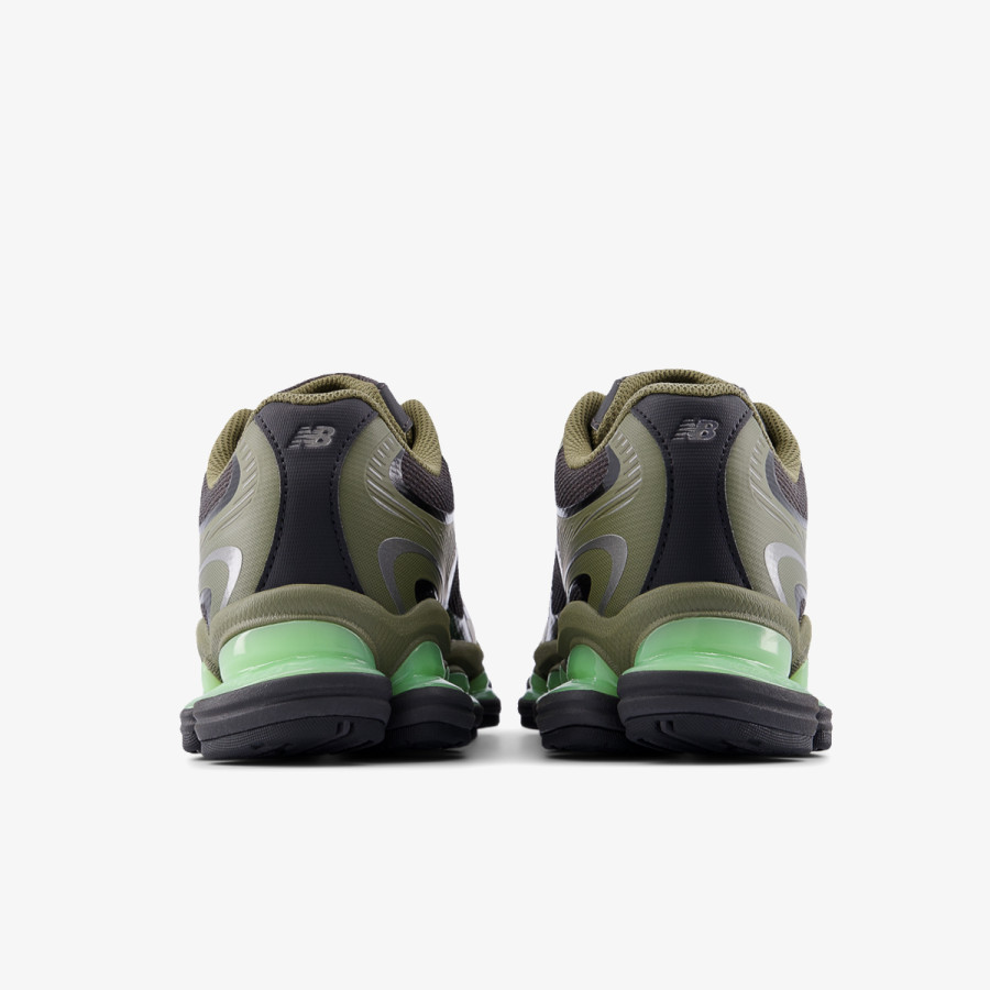 NEW BALANCE Спортни обувки 2000 