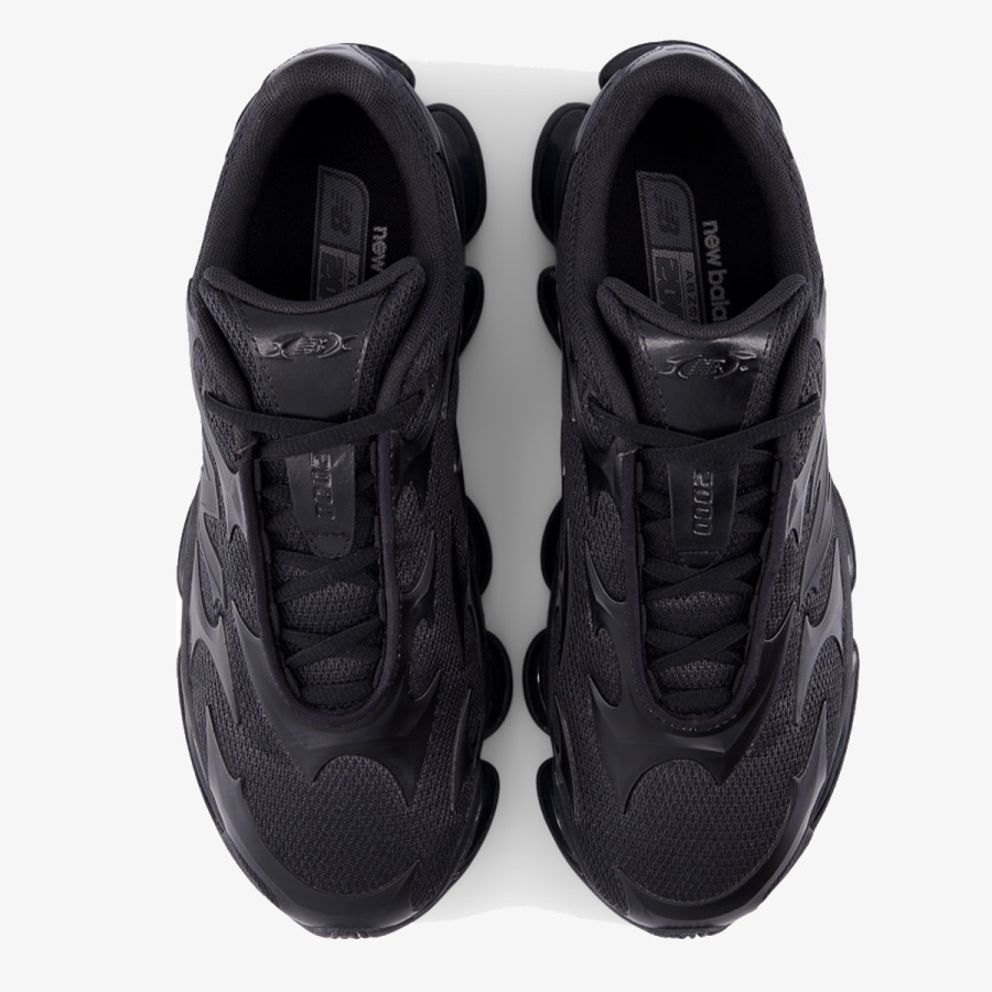 NEW BALANCE Спортни обувки 2000 