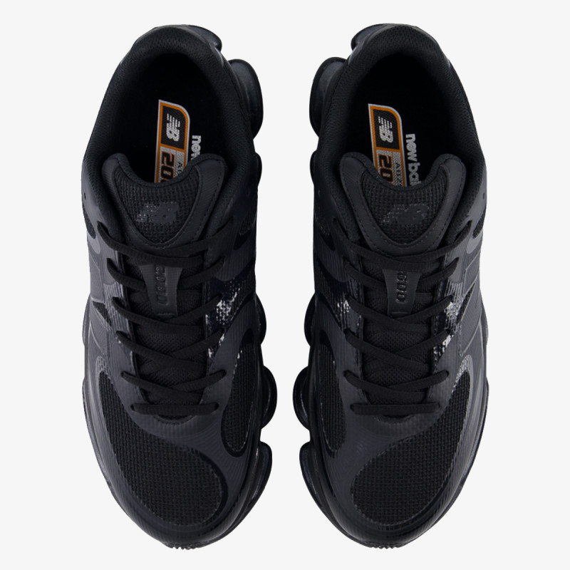 NEW BALANCE Спортни обувки 2000 