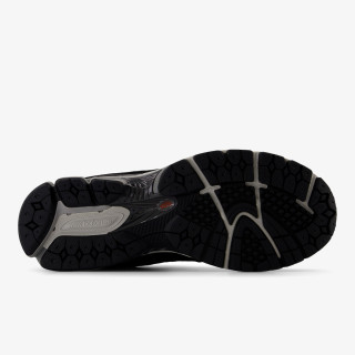 NEW BALANCE Спортни обувки 2002 