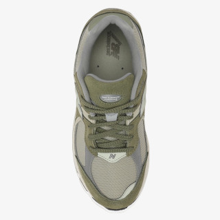 NEW BALANCE Спортни обувки 2002R 