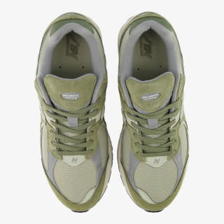 NEW BALANCE Спортни обувки 2002R 