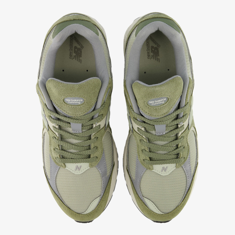 NEW BALANCE Спортни обувки 2002R 