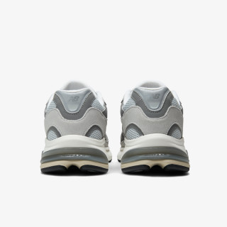 NEW BALANCE Спортни обувки 2010 