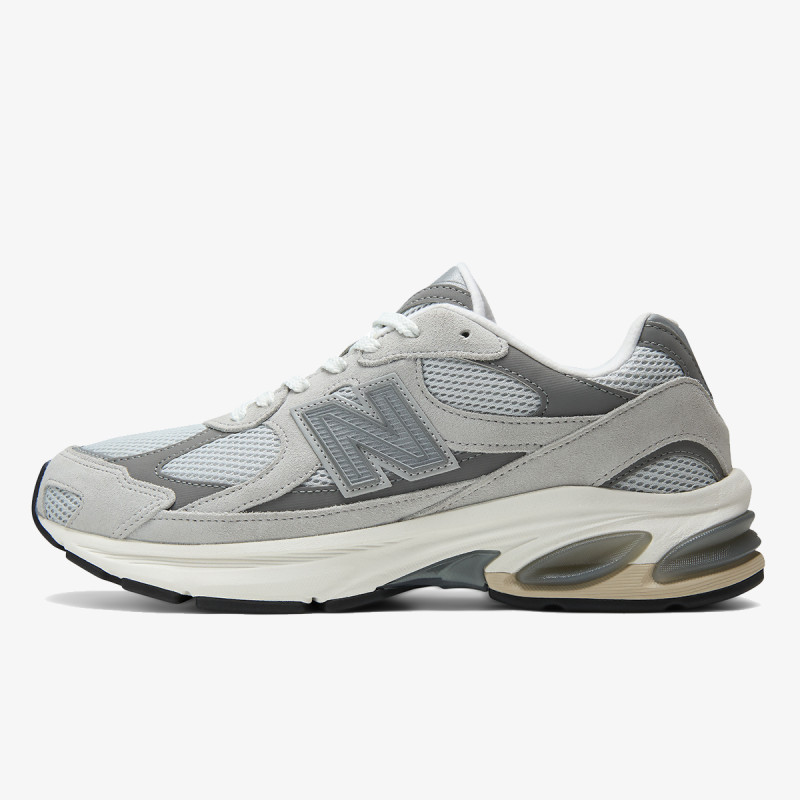 NEW BALANCE Спортни обувки 2010 