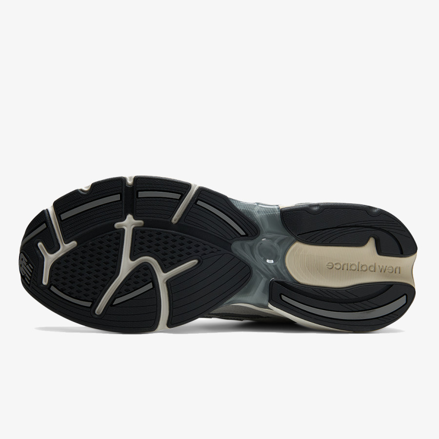 NEW BALANCE Спортни обувки 2010 