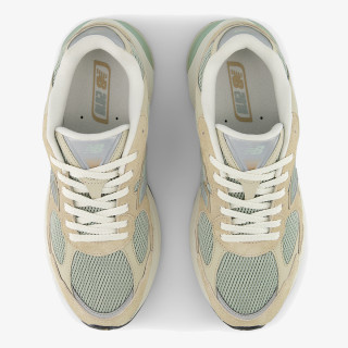 NEW BALANCE Спортни обувки 2010 