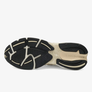 NEW BALANCE Спортни обувки 2010 