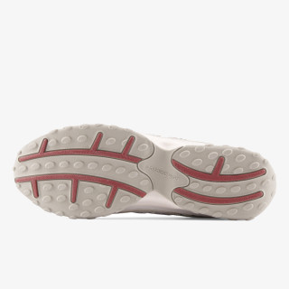 NEW BALANCE Спортни обувки 204L 