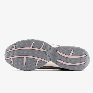 NEW BALANCE Спортни обувки 204L 