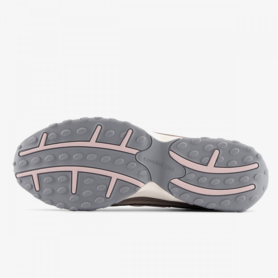 NEW BALANCE Спортни обувки 204L 