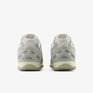 NEW BALANCE Спортни обувки 204L 