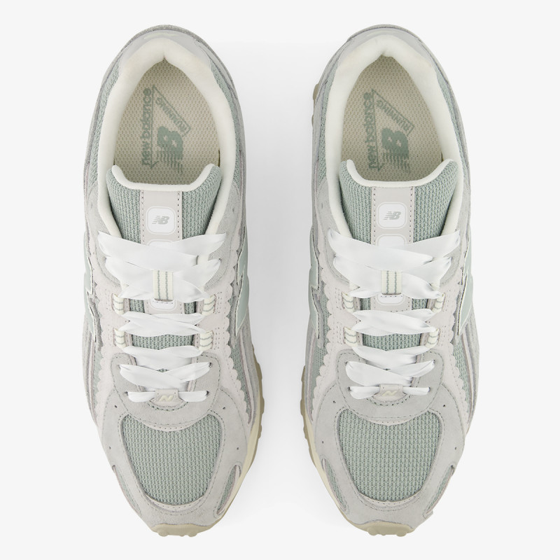 NEW BALANCE Спортни обувки 204L 